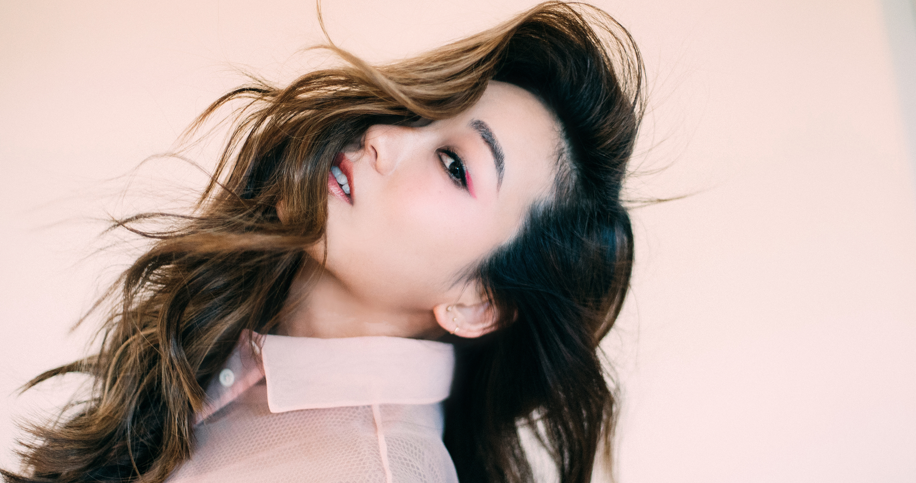 Karen Fukuhara catches up with “The Boys” co-star Erin Moriarty
